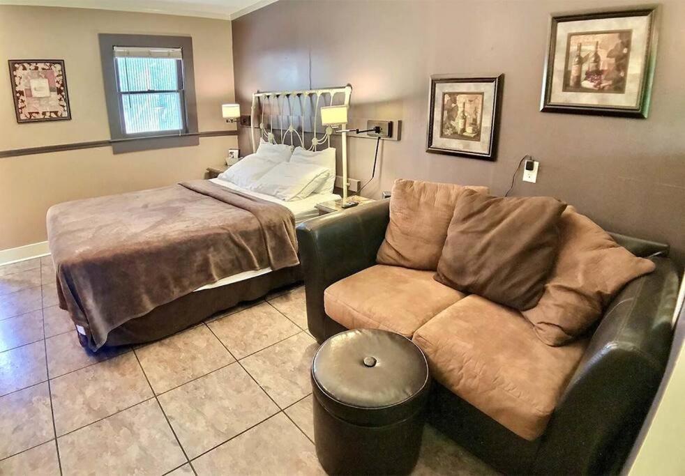 D'Vinery Rock Cottage/ #6 يوريكا سبرينغز المظهر الخارجي الصورة